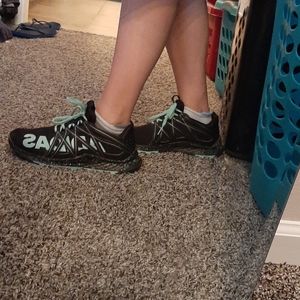 Adidas Tennis Shoes